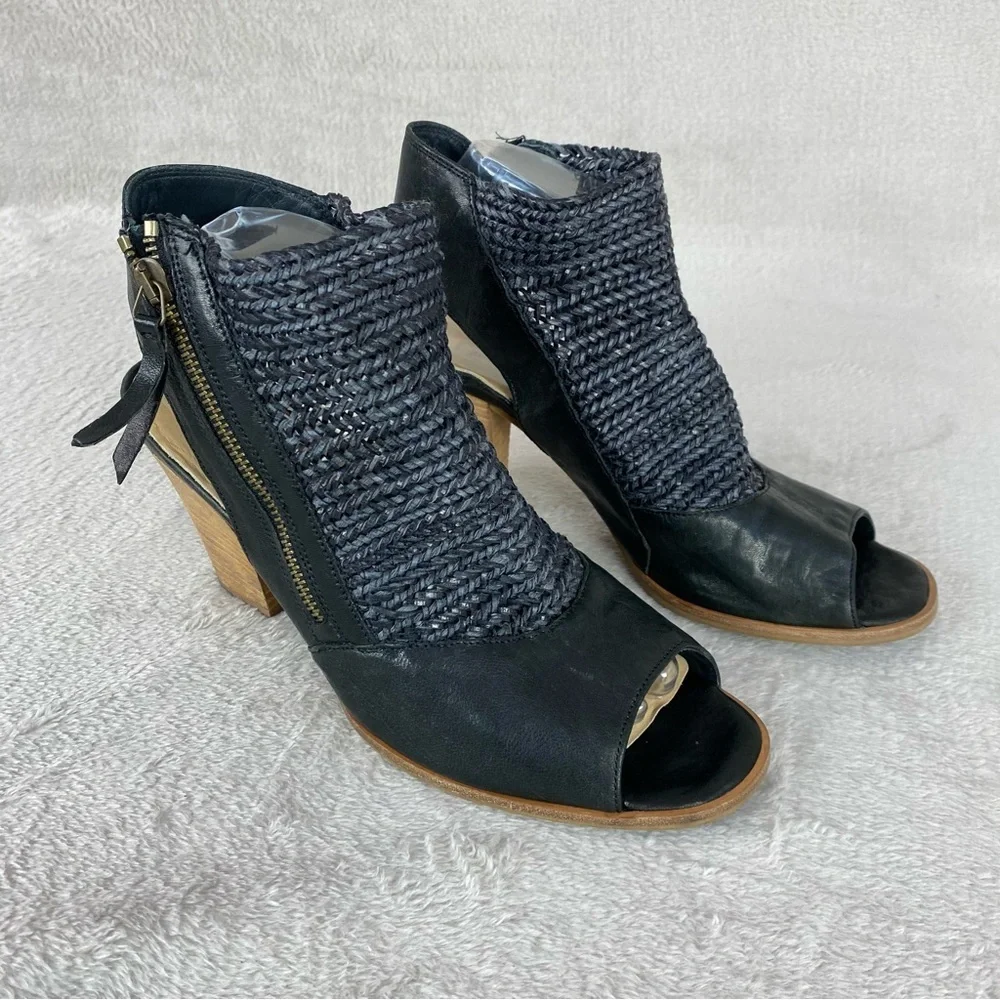 Paul Green Leilani Womens Sandal Heel US 10 UK 7.5 Black Woven Leather Heel